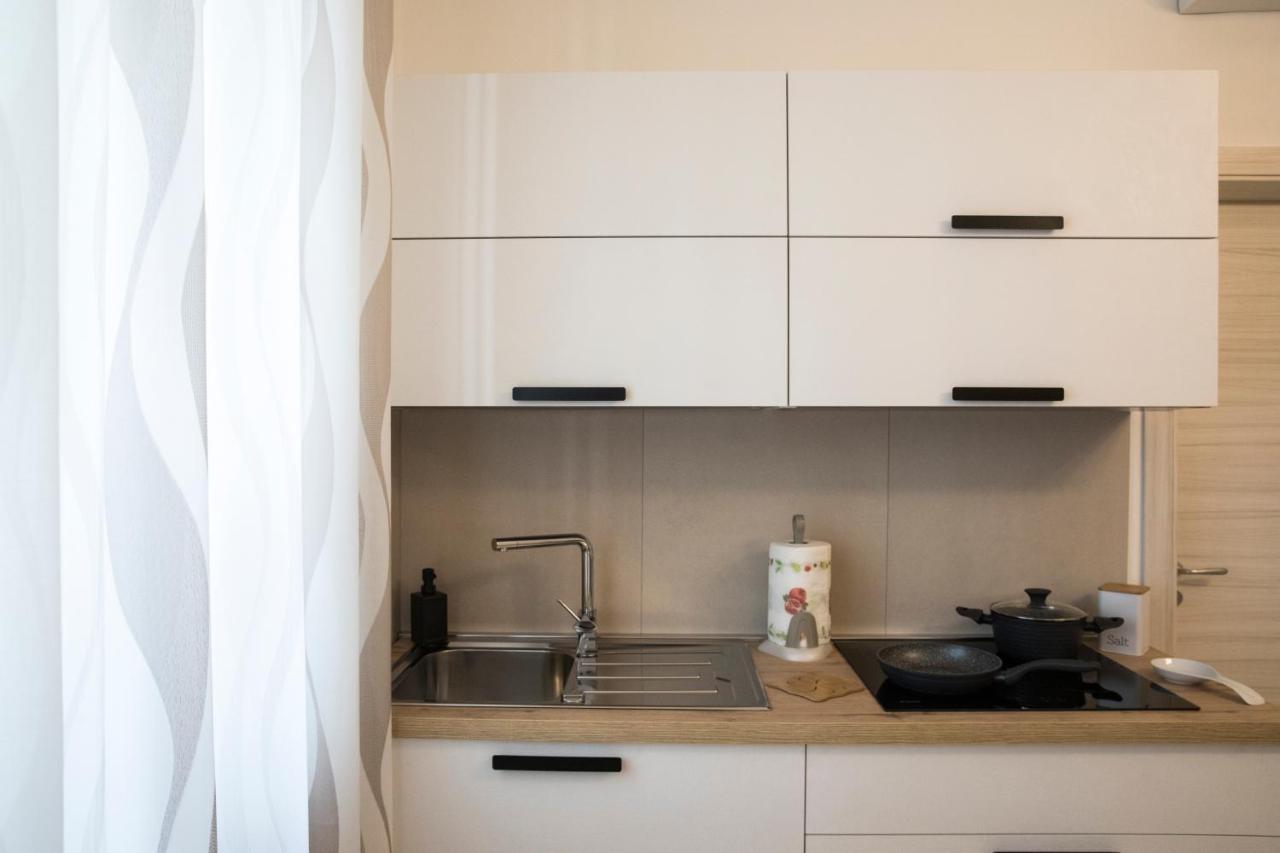 La Casa Di Ari Lejlighed Napoli Eksteriør billede