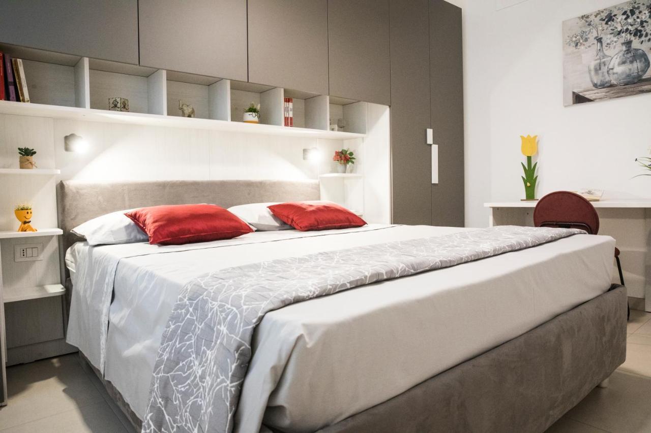 La Casa Di Ari Lejlighed Napoli Eksteriør billede