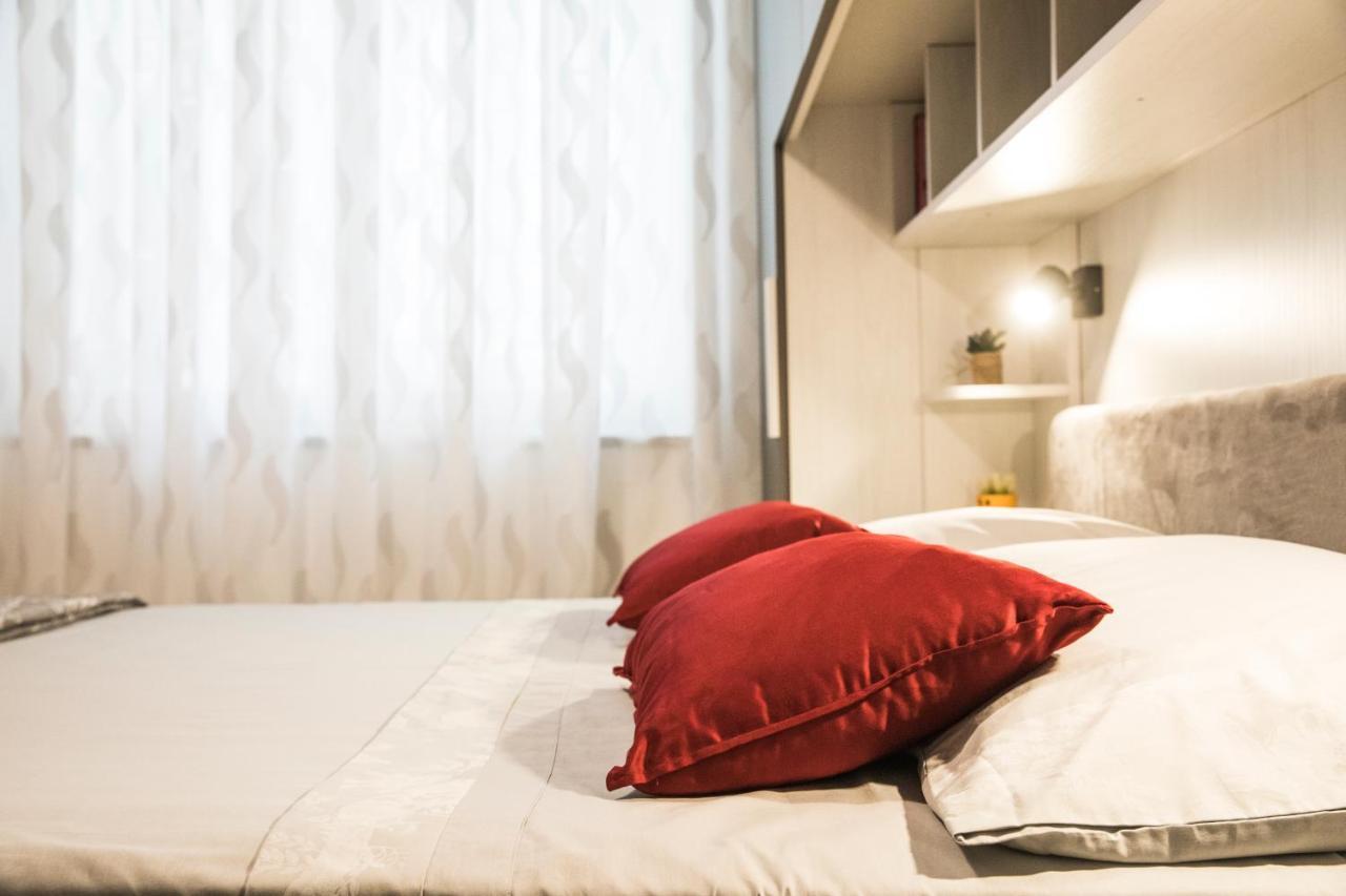 La Casa Di Ari Lejlighed Napoli Eksteriør billede