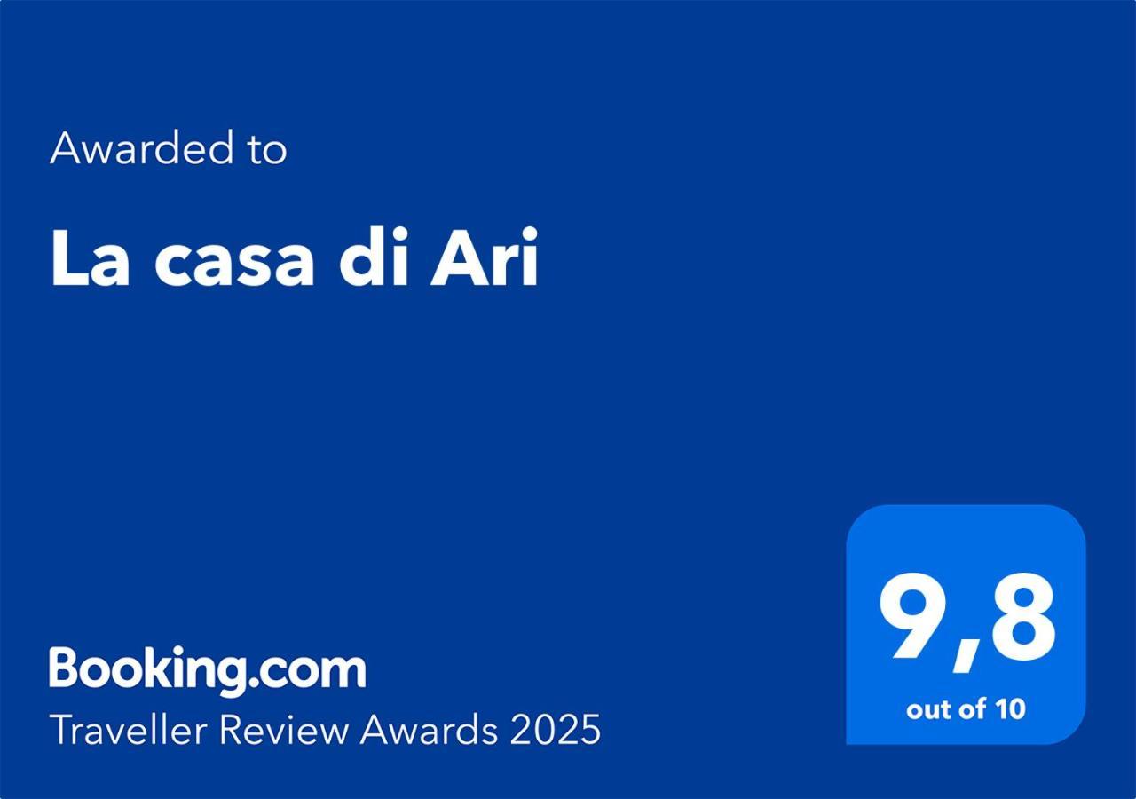 La Casa Di Ari Lejlighed Napoli Eksteriør billede